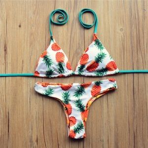 NEW WITHOUT TAG Reversible Citrus Bikini Collection, size M